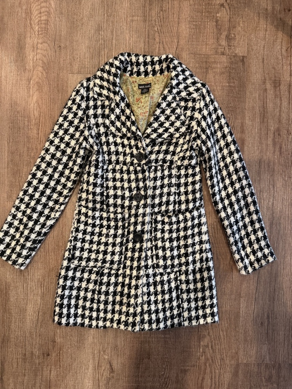 Houndstooth 3 Button Coat